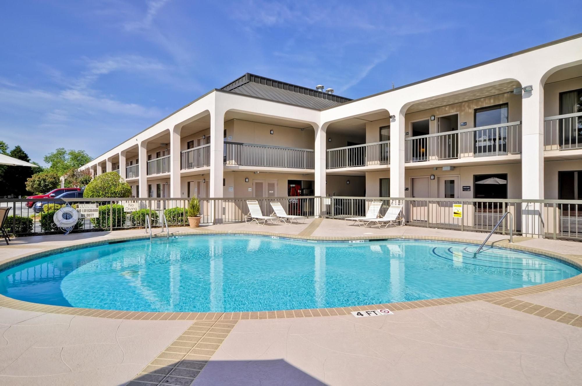 Motel 6 Fayetteville - I-95 エクステリア 写真
