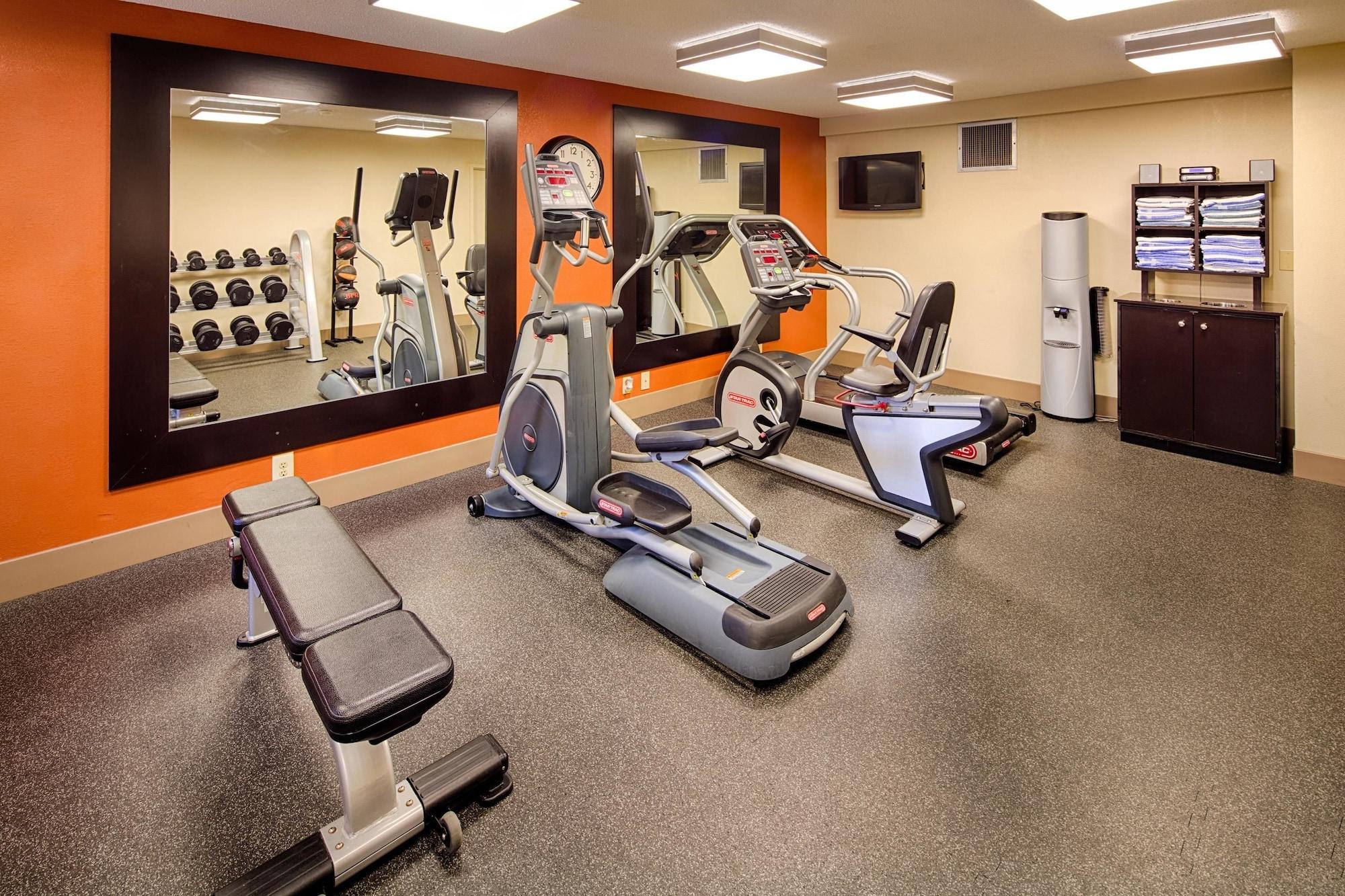 Motel 6 Fayetteville - I-95 エクステリア 写真