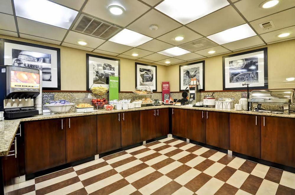 Motel 6 Fayetteville - I-95 エクステリア 写真